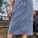 Versatile Slim-Fit Washed Cargo Skirt