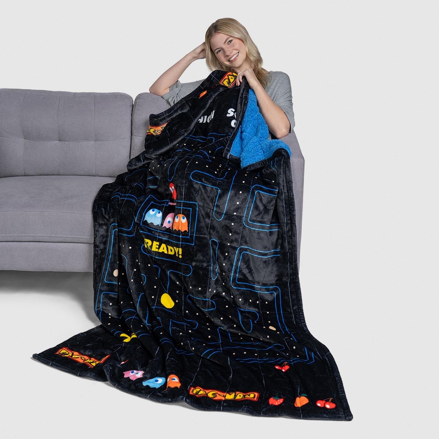 PAC-MAN Sherpa Blanket