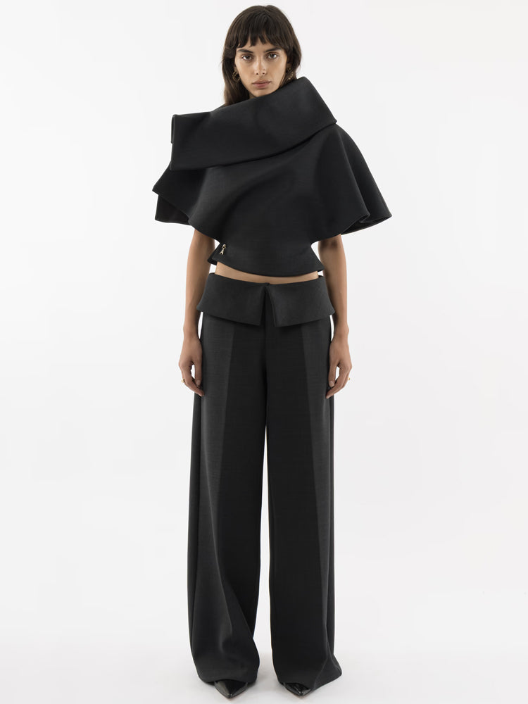 Asymmetrical Structured Top
