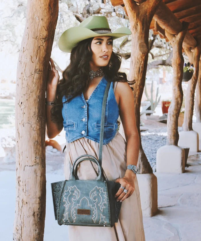 Wrangler Embroidered Boot Scroll Tote Bag Collection