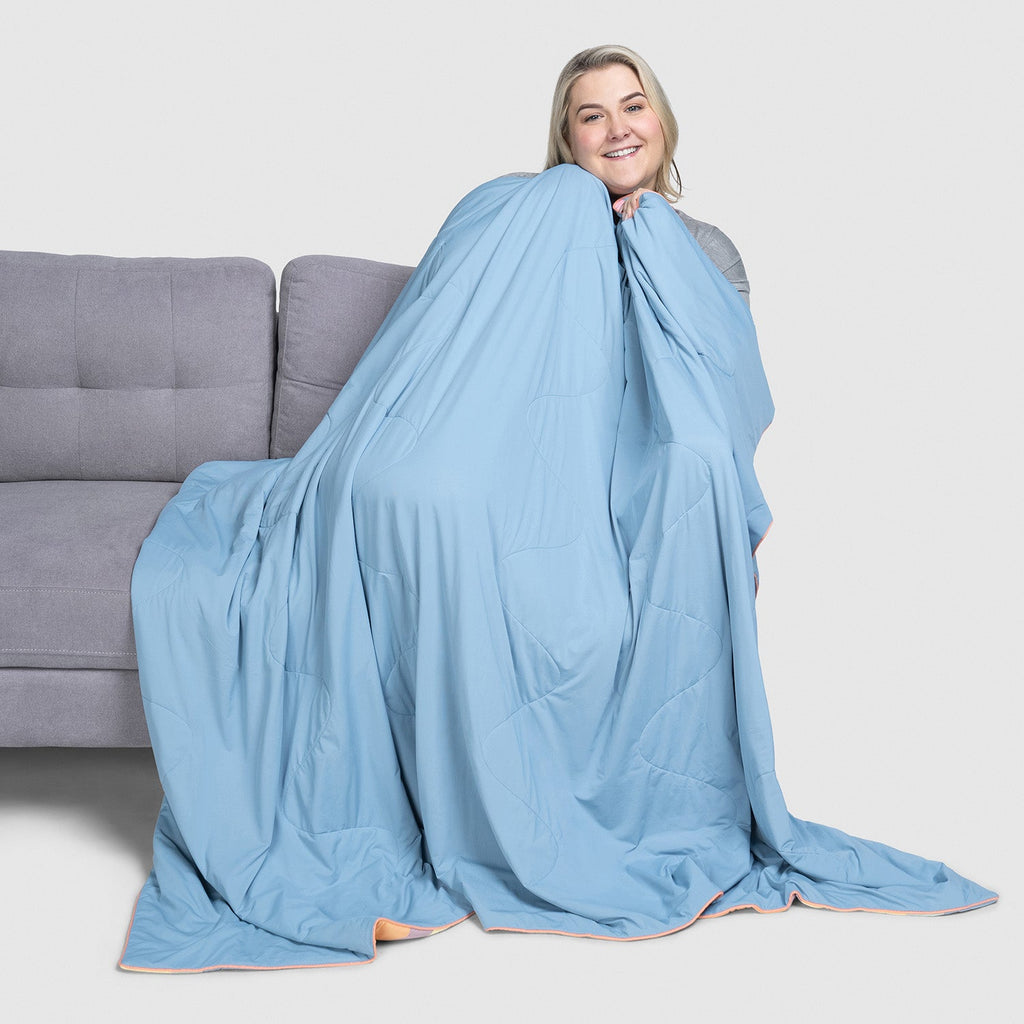 Lilac Pastel Wave Cooling Blanket