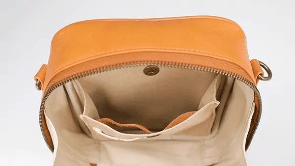 Naya Small Crossbody Bag 2.0L – Smart Design Meets Everyday Function