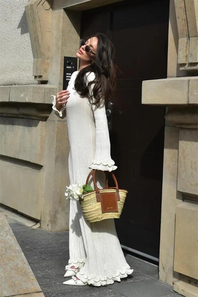 Clara Ruffle Long Sleeve Knit Maxi Dress – Cozy Elegance for Any Occasion