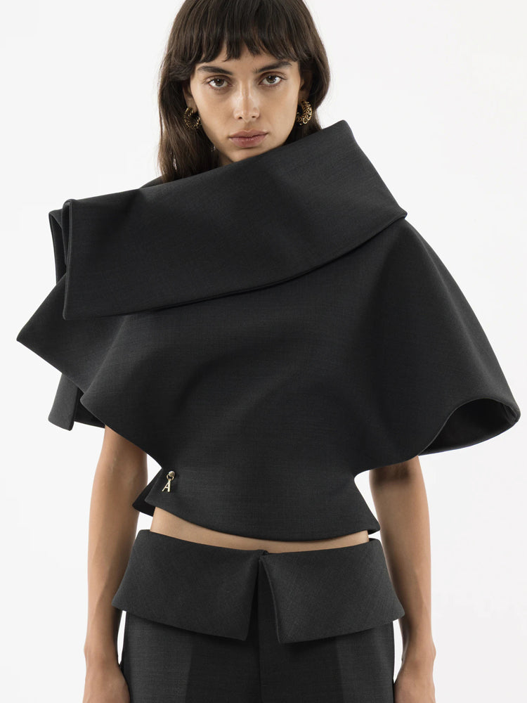 Asymmetrical Structured Top