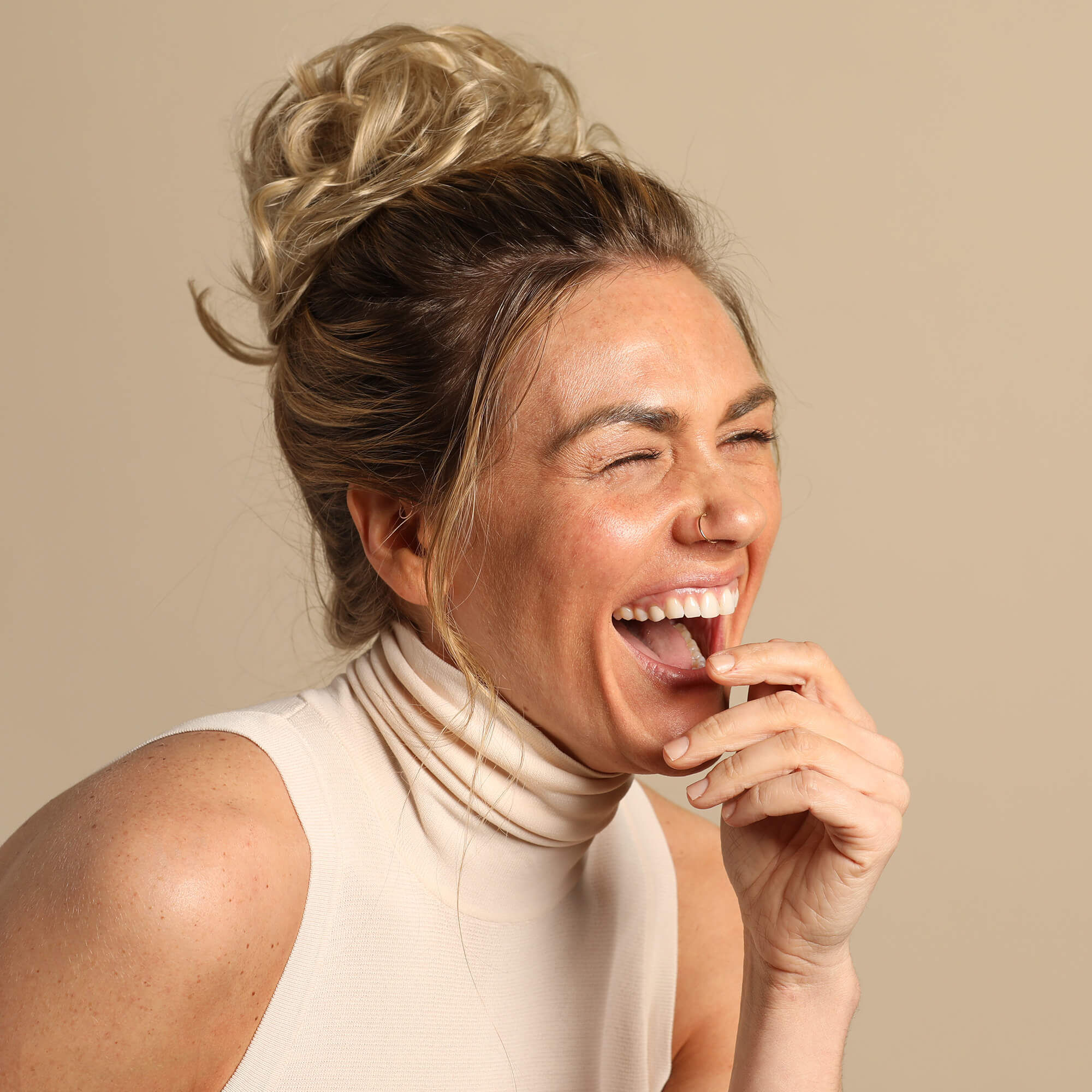 Top Knot Messy Bun Ponytail Holder Hair Extension - Original
