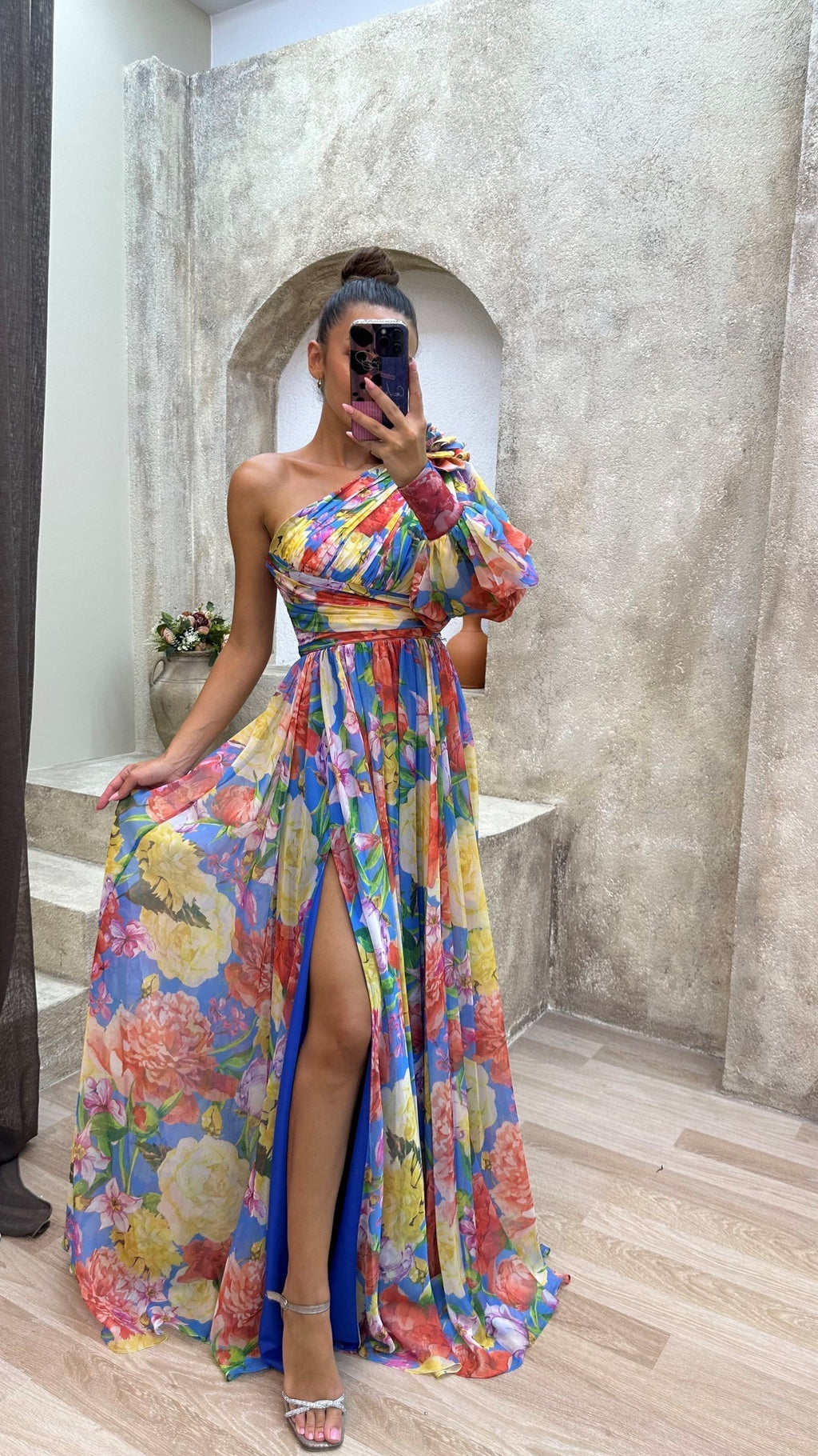 Mckenna | Stunning Flowing Gown