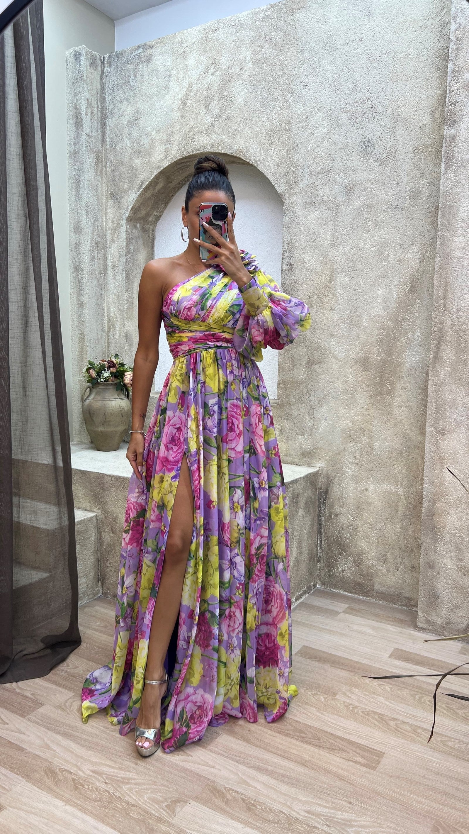 Mckenna | Stunning Flowing Gown
