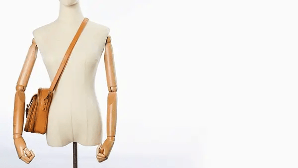 Naya Small Crossbody Bag 2.0L – Smart Design Meets Everyday Function