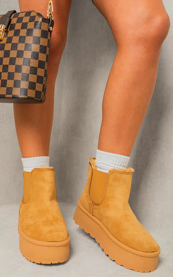 CozyLift™ Platform Boots – Supportive Warmth for Sensitive Feet