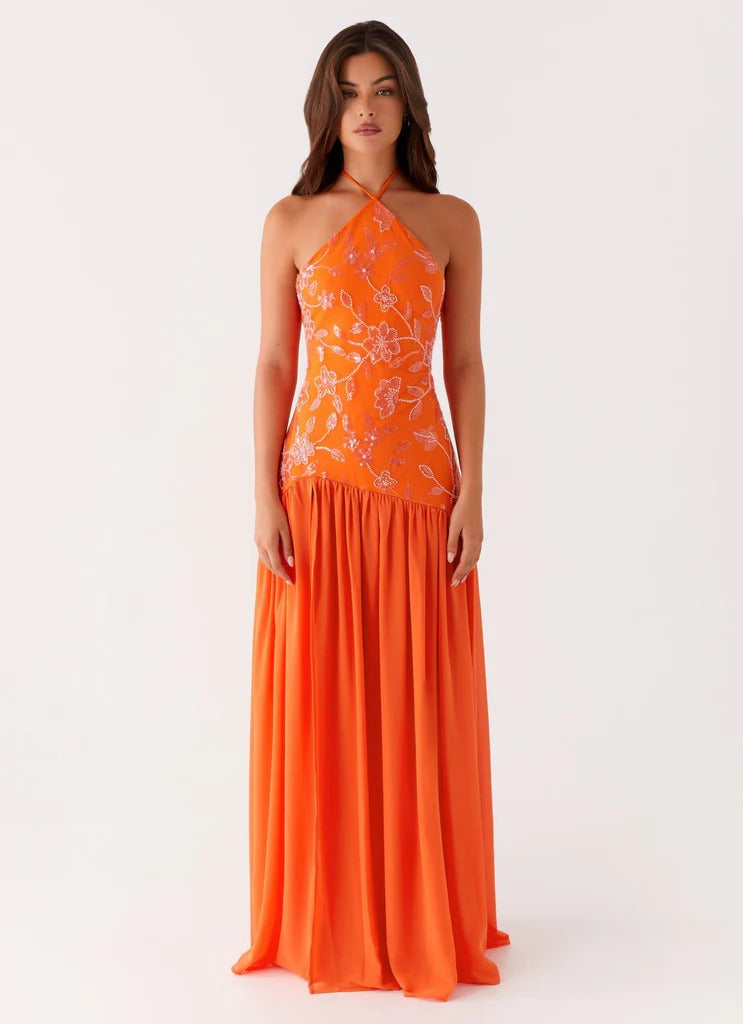 Isla Belle – Elegant Halter Split Dress