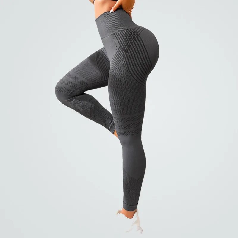 CurveFlex® Leggings | High compression with technology that helps reduce the appearance of cellulite
