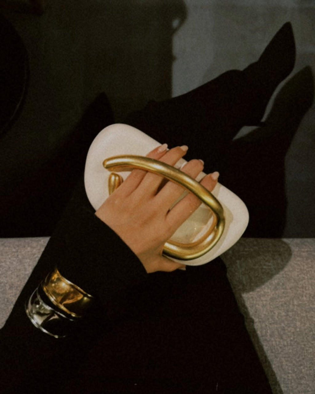 Nara™ Box Clutch – Timeless Elegance with Modern Glamour