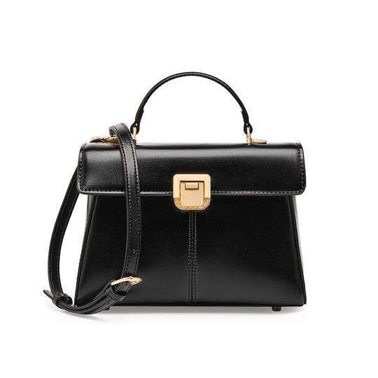 Amara Bag – Versatile Elegance with Everyday Practicality