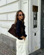 Comelia™ Suede Bag – Autumn Elegance with Everyday Practicality