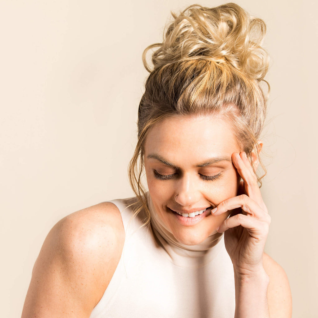 Top Knot Messy Bun Ponytail Holder Hair Extension - Original