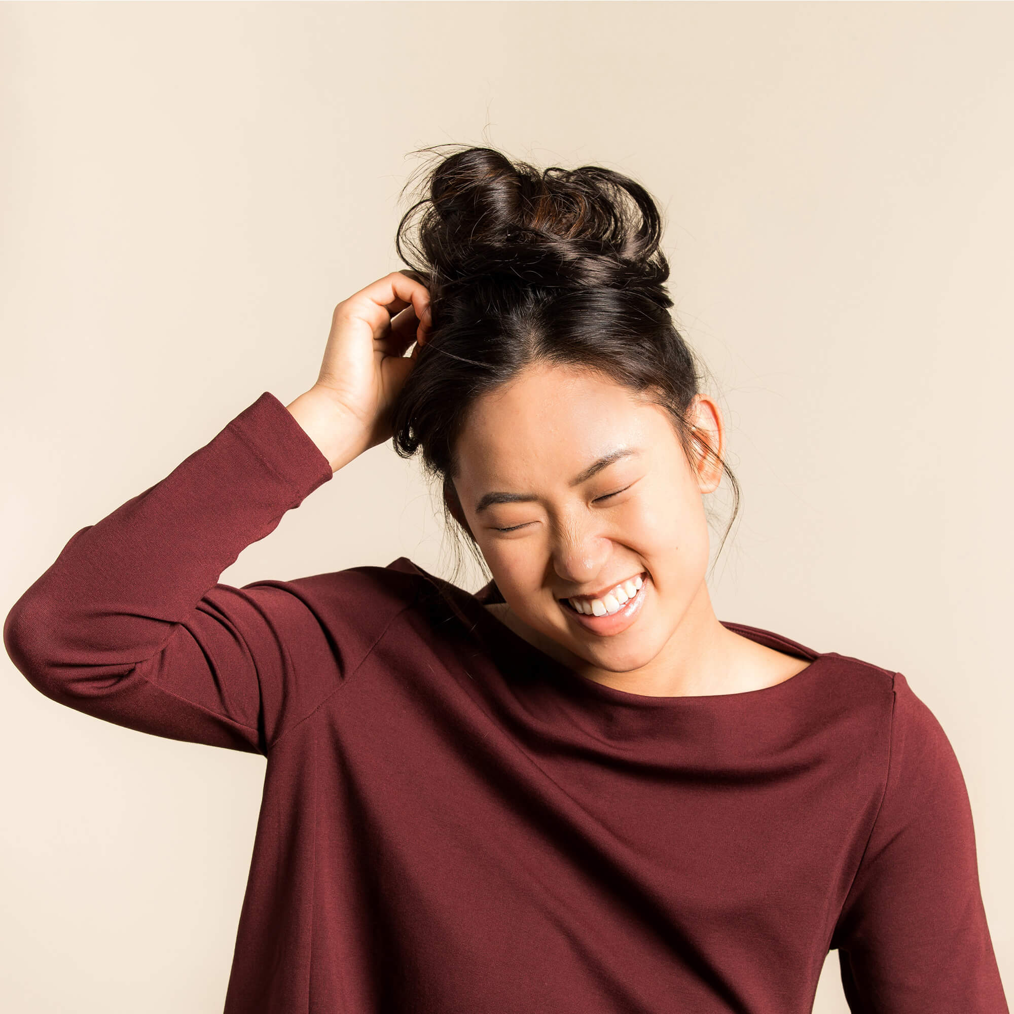Top Knot Messy Bun Ponytail Holder Hair Extension - Original